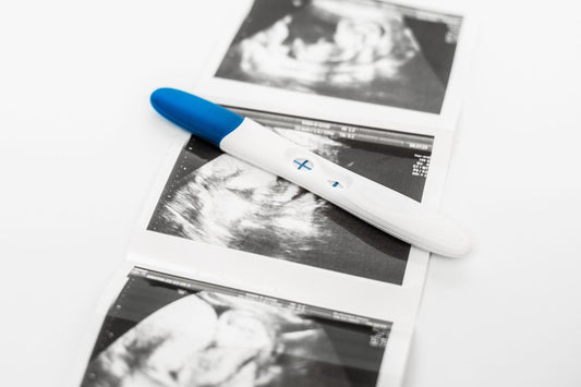 Schwangerschaftstest mit leichten Perioden